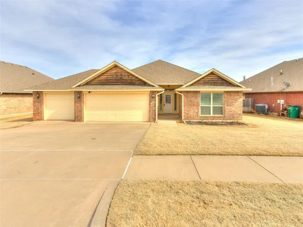 712 Windy Ln, Yukon, OK 73099