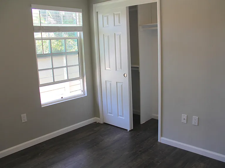 4939 Art St — Photo 17