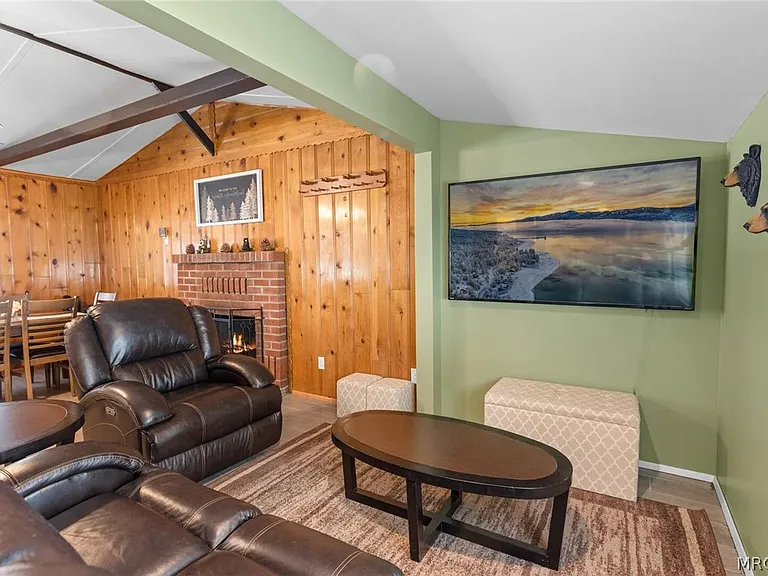 545 Highland Rd — Photo 10