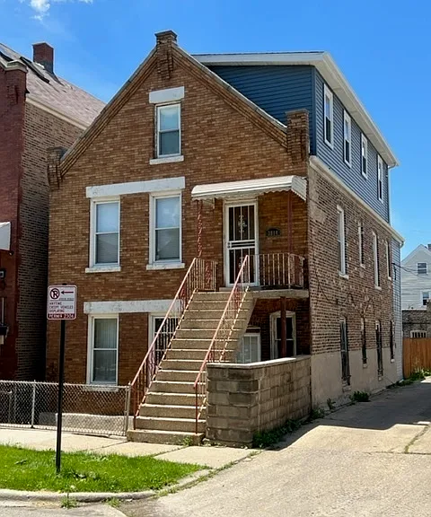 3814 S Hermitage Ave #2 — Photo 1