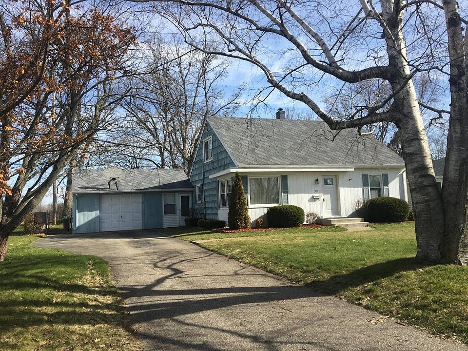 1st image of 521 Eastfield Dr
