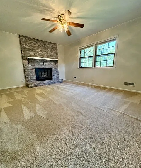 Sun room/Den