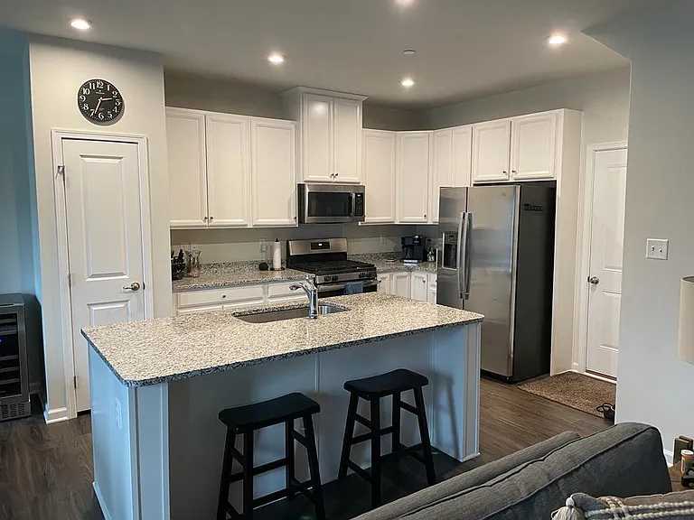 216 Cranesbill Dr — Photo 8