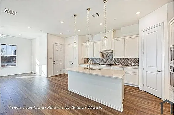 5418 Union St — Photo 3