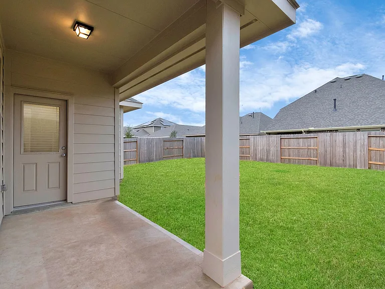 4406 Low Meadow Ln — Photo 34