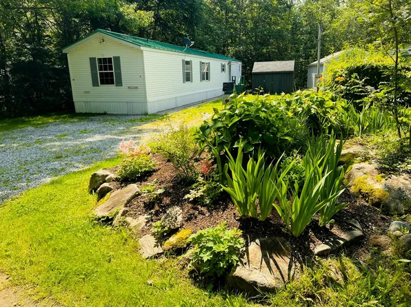 17 Mountainside Park, Camden, ME 04843