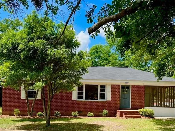 1010 Flaherty Dr, Macon, GA 31216