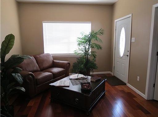 5th image of 4909 Baccich St