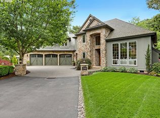 2348 SW 119th Pl, Portland, OR 97225