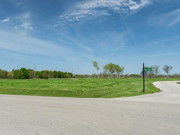 4th image of 5315 River Park Dr