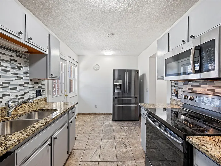 1517 S Owens St #5 — Photo 8