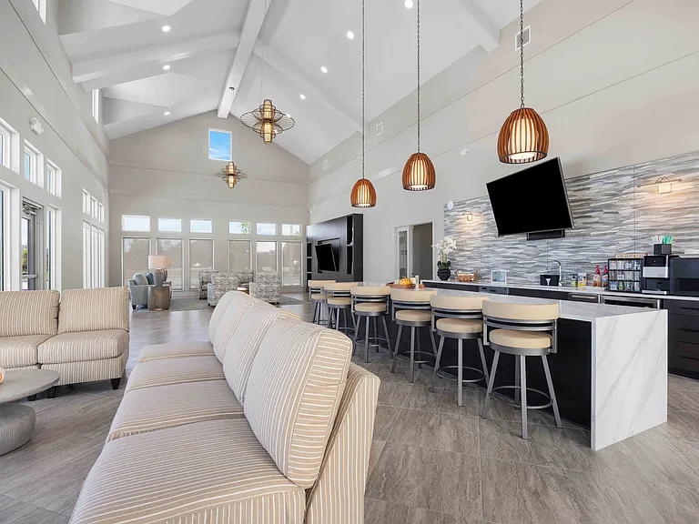 The Edison at Farrow Commons — Photo 48