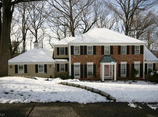 61 Colchester Rd, New Providence, NJ 07974