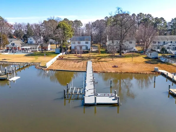 2613 Cecil Dr, Chester, MD 21619