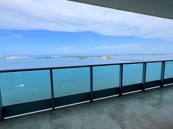 3rd image of 1331 Brickell Bay Dr APT 4407