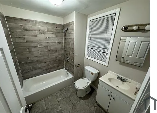 75 Carnegie Ave #6 — Photo 5