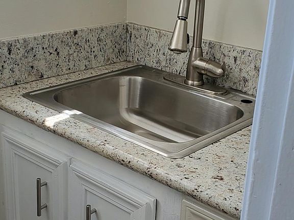 5th image of 153 Pala Vista Dr #A