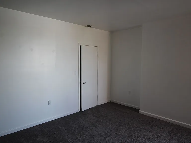2516 N. Charles St. — Photo 10