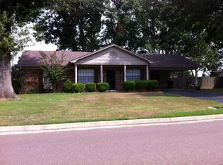 1264 Simmonsridge Dr, Collierville, TN 38017