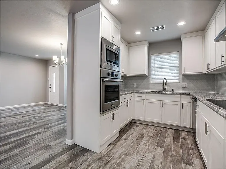 6919 Echo Bluff Dr — Photo 5