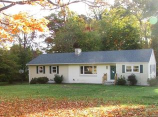 377 Drummond Rd, Orange, CT 06477