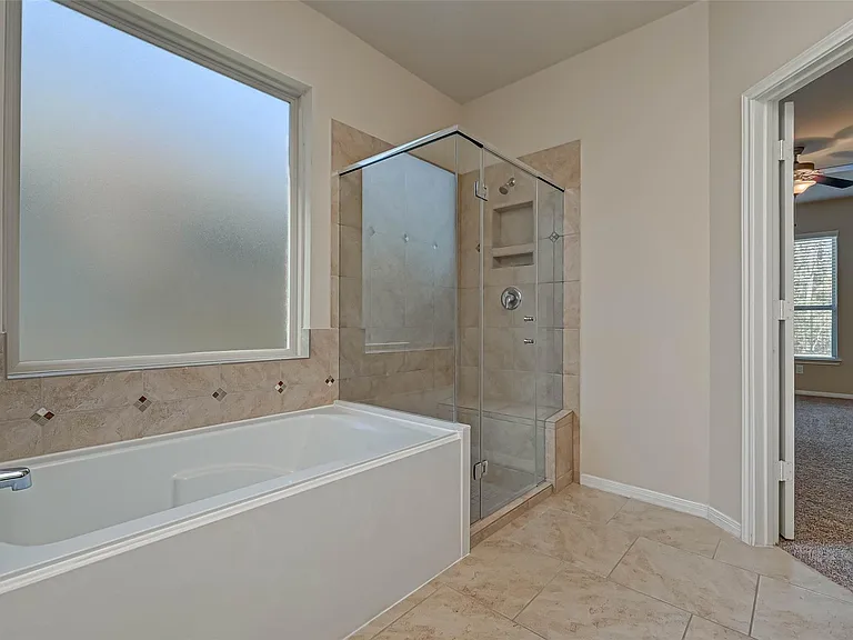 5340 Pointe Spring Xing — Photo 38