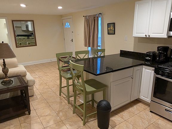 2nd image of 2319 Short St #A