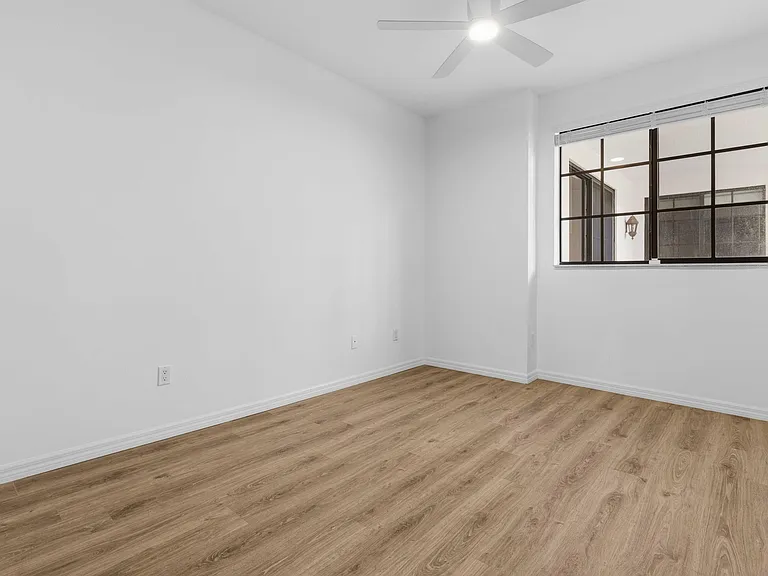 233 S Federal Hwy #208 — Photo 18