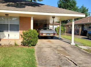 7811 Shelly St, New Orleans, LA 70126