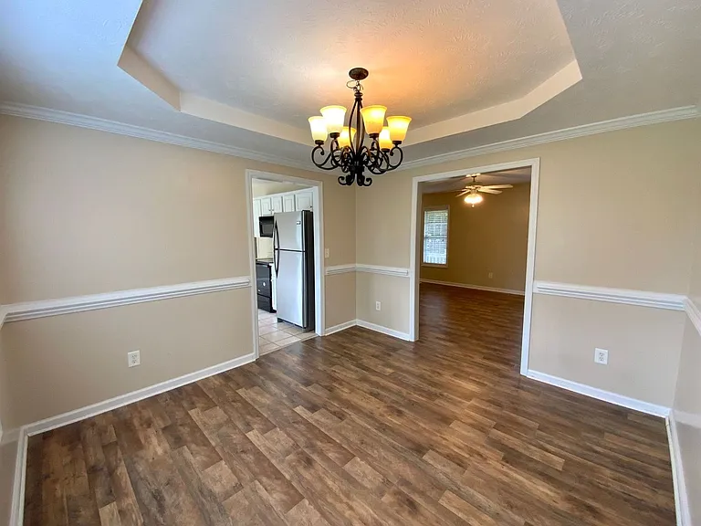 202 Thrush Ct — Photo 5