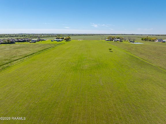 5th image of 5400 Landry Rd