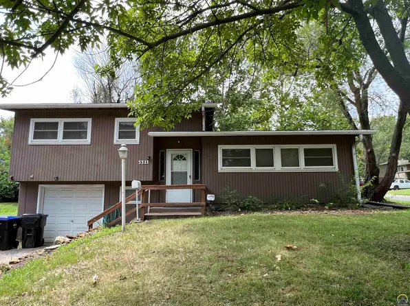 3321 SW Oakley Ave, Topeka, KS 66614