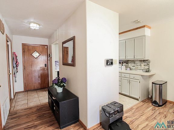 4th image of 1008 Sun Ct