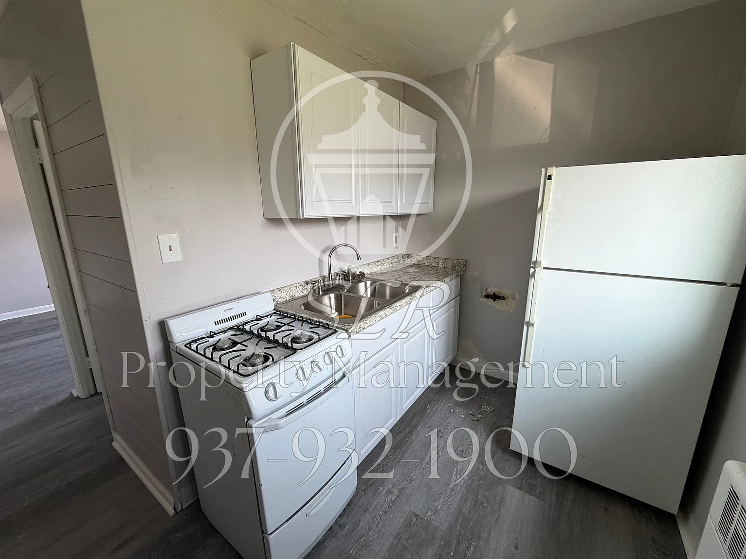 404 Ryburn Avenue - C-7 — Photo 3