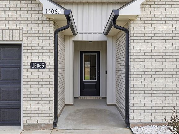 3rd image of 15065 High Point Dr