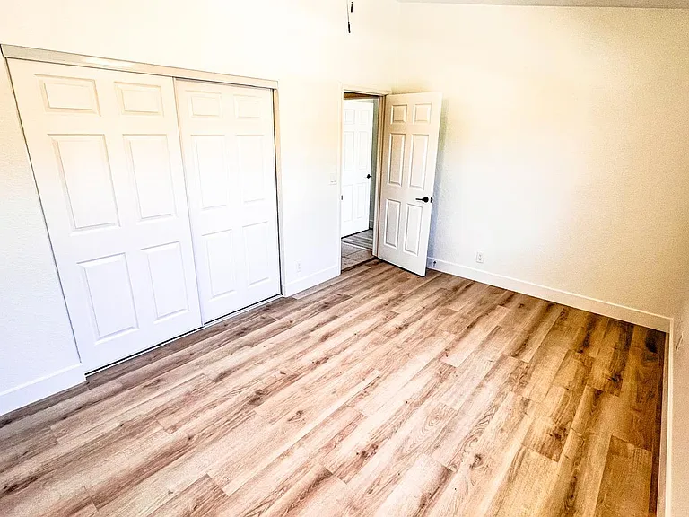 1438 Hawthorne Pl — Photo 26