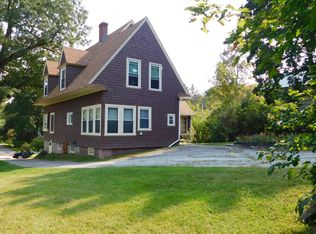 69 Summit St, Auburn, ME 04210