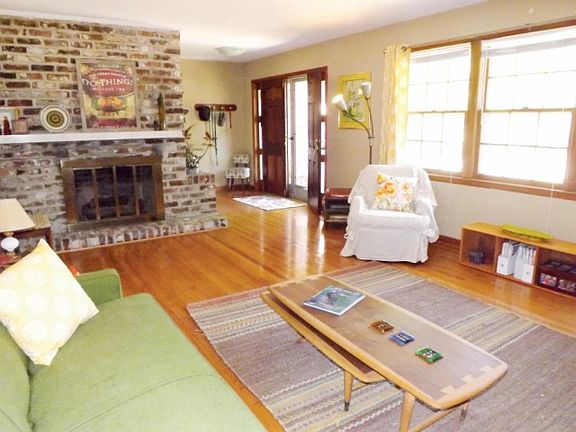 4th image of 5054 Poole St