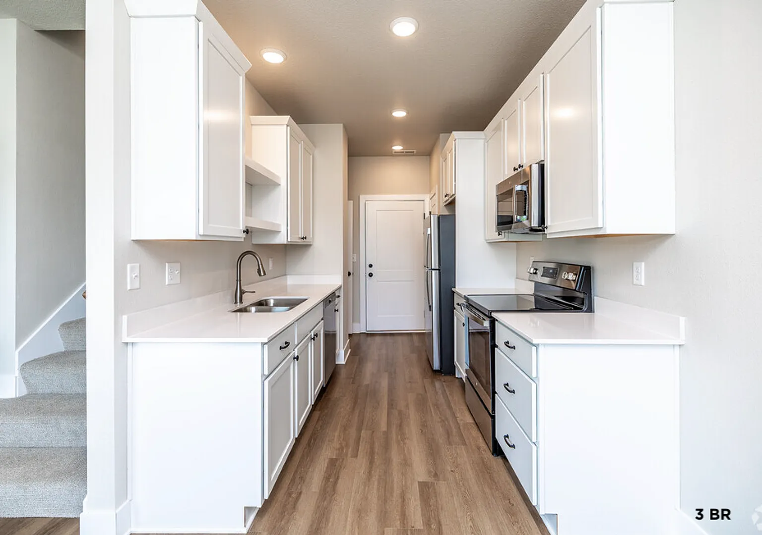 Grand Valley Townhomes — Photo 3