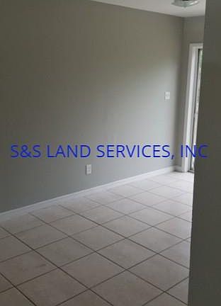 5th image of 10219 N 27th St