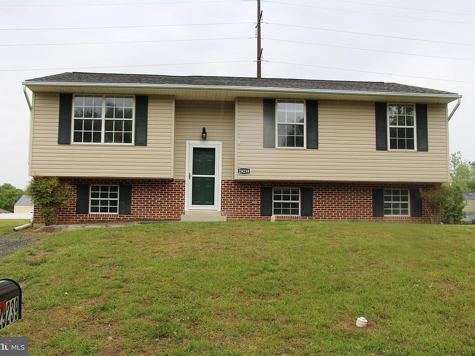 1st image of 29239 Corbin Pkwy