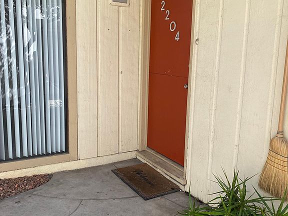 front door - The top half can be opened independently.
