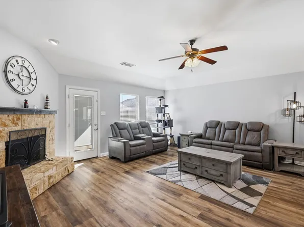 7520 Innisbrook Ln, Fort Worth, TX 76179