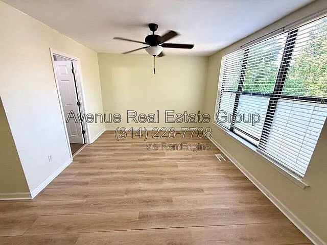 4153 McPherson Ave — Photo 8