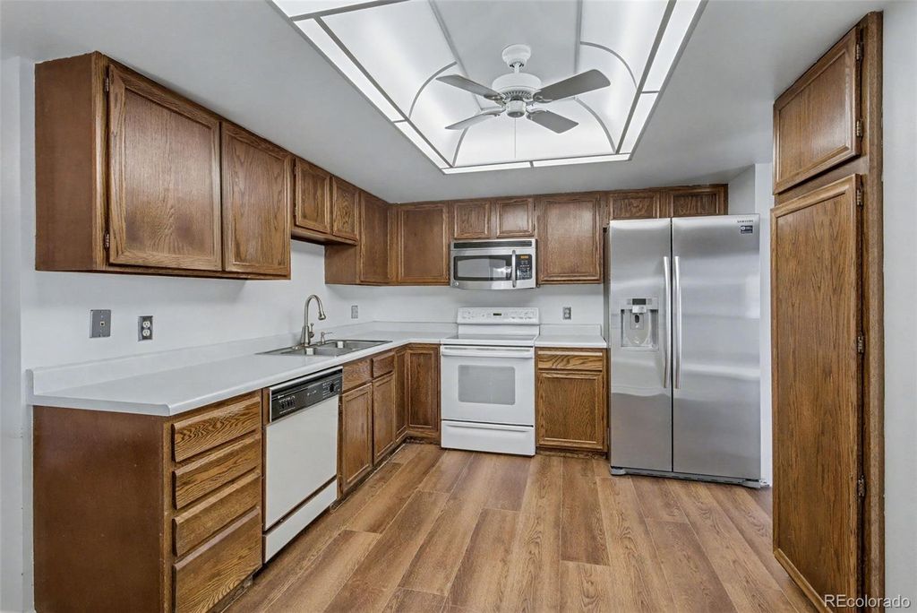 14390 E Marina Drive Bldg 221 #302, Aurora, CO - More