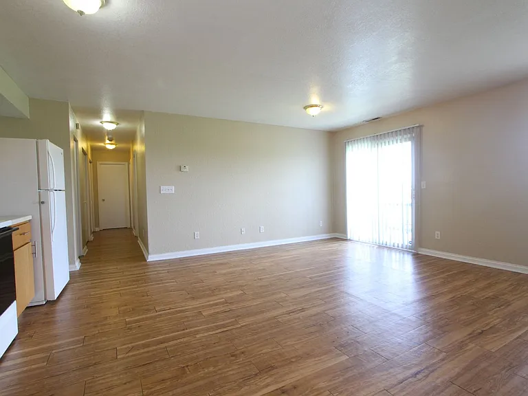 Fox Brook Apartments — Photo 20