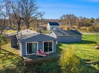 1464 E Center Rd, Hastings, MI 49058