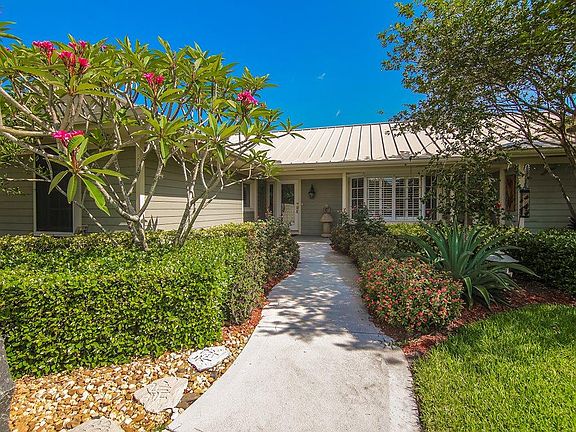 4th image of 3251 SW Island Way