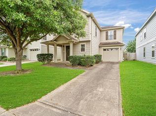 2618 Skyview Ridge Ct, Houston, TX 77047