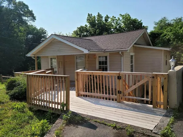 275 Sims Dr, Chattanooga, TN 37415